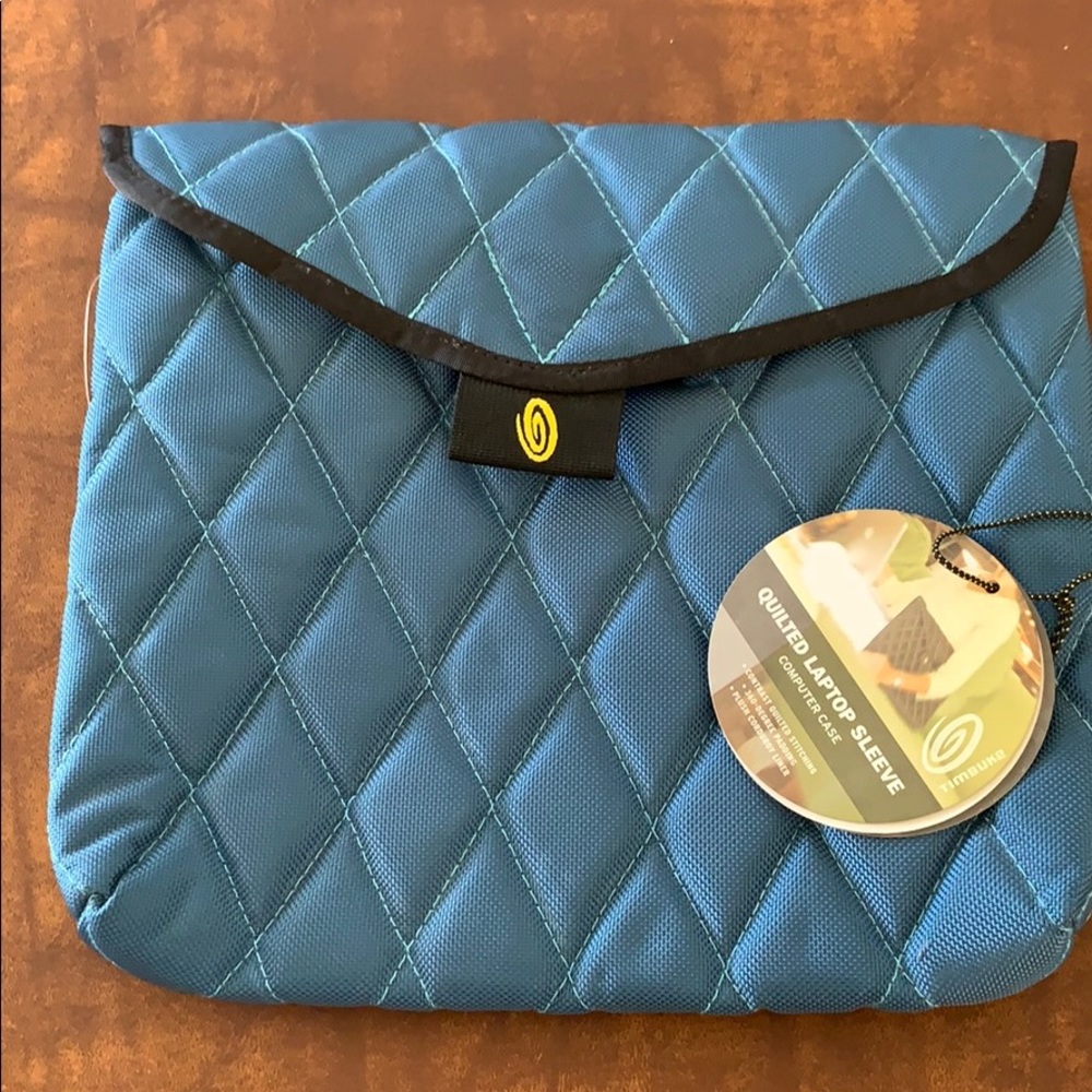 NWT timbuk2 laptop sleeve computer case quilted